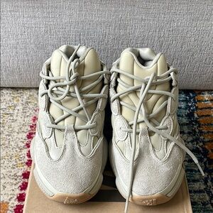 YEEZY 500 Stone